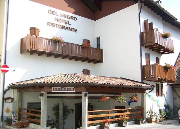 Hotel Del Negro