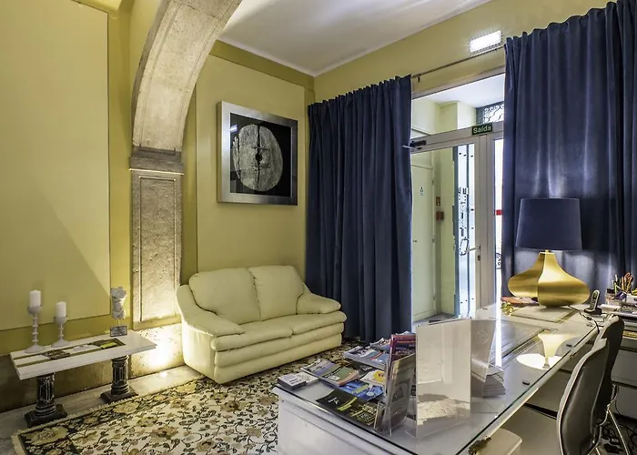 Ph Downtown Suites