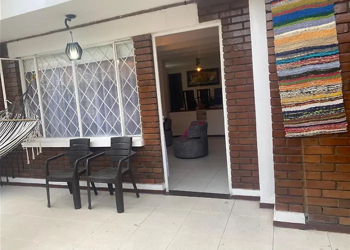 Hospedaje Casa Dorada - Modelia