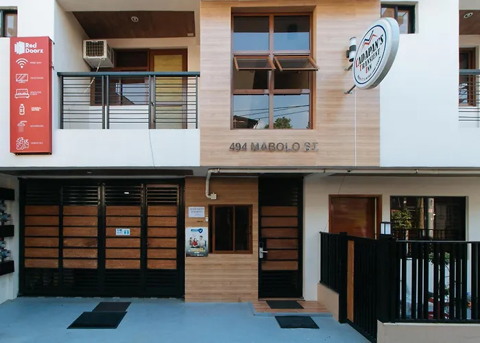 Reddoorz Plus Near Uptown Bgc Mall