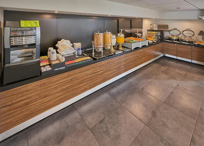 City Express By Marriott Monterrey Norte Rancho Los Encinitos