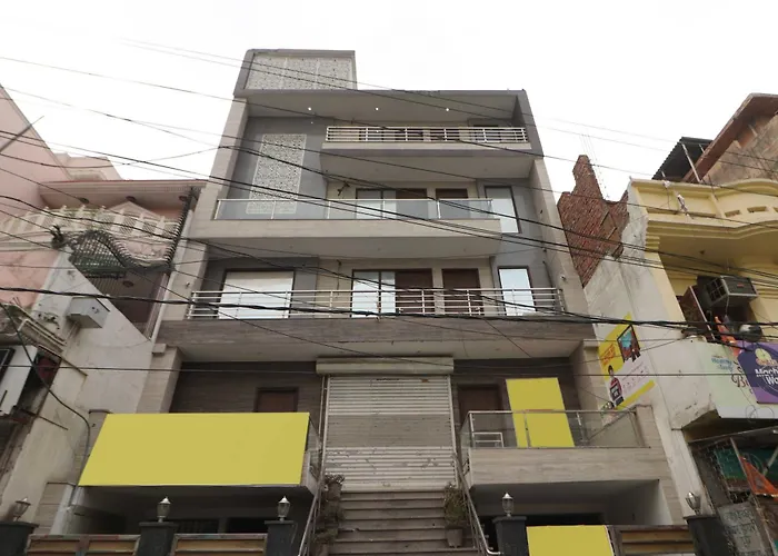 Hotel O Pari Residency