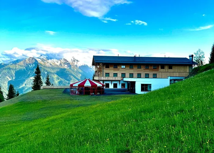 Glockneralm - Hiking- And Skihotel Exklusively Accessible By Cable Car