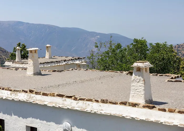 Villa Turistica de Bubión