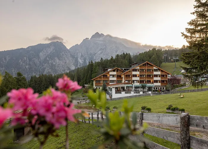 Wohlfuehlhotel Falzeben Hafling