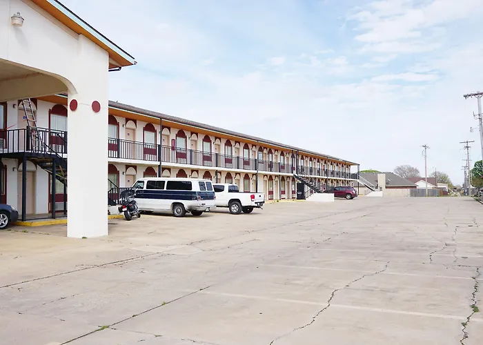 Oyo Hotel Altus N Main St