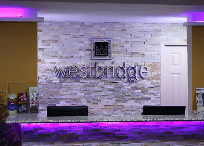 Westbridge Inn & Suites Clinton