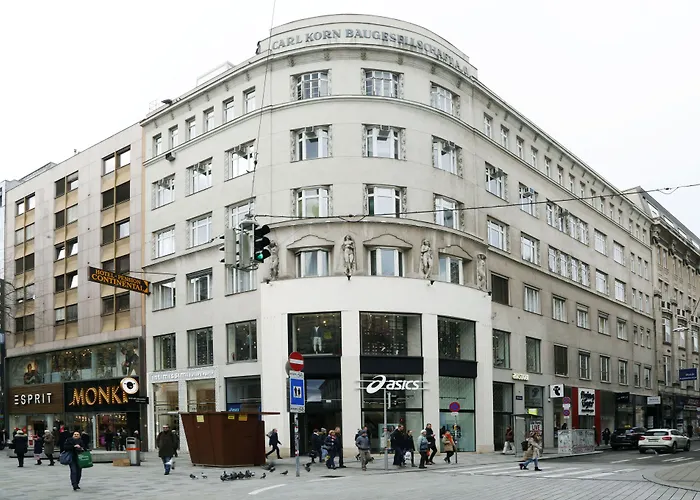 Continental Hotel-Pension