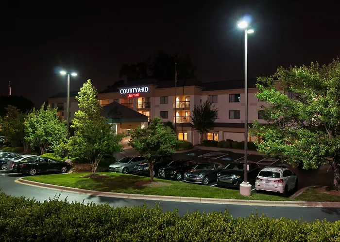 Courtyard By Marriott Charlotte Lake Norman