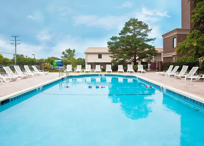 Holiday Inn Express Schaumburg-Rolling Meadows By Ihg