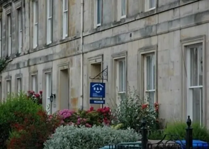 Eglinton Guest House