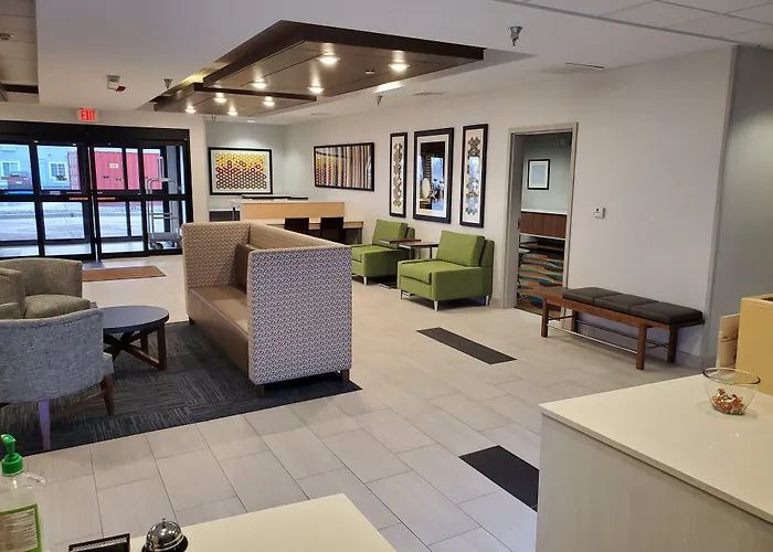 Junction City Inn & Suites
