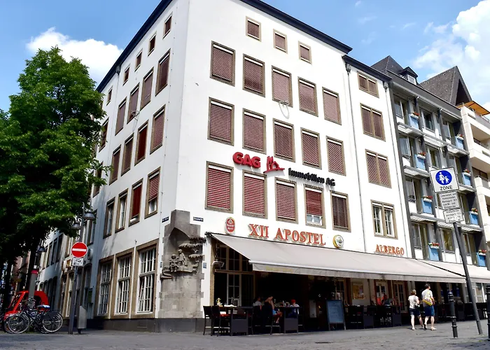 XII Apostel Albergo Cologne