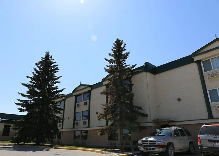Tamarack Motor Inn