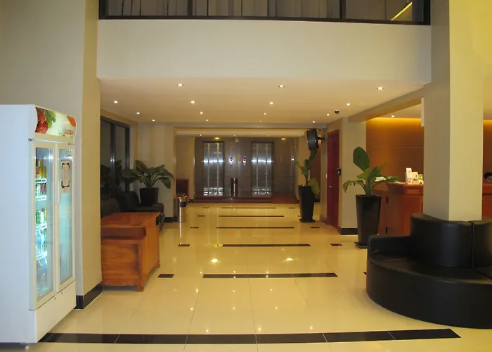 Lux Riverside Hotel & Apartment