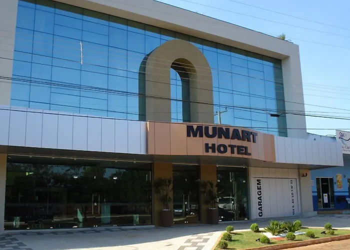 Munart Hotel