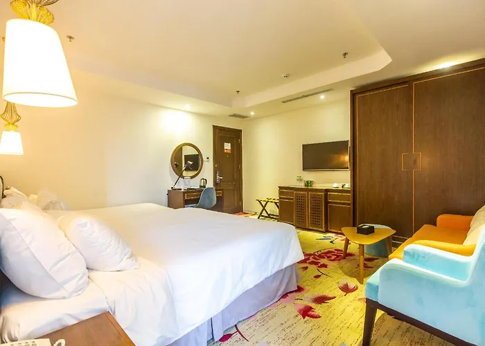 Adaline Hotel And Suite Da Nang