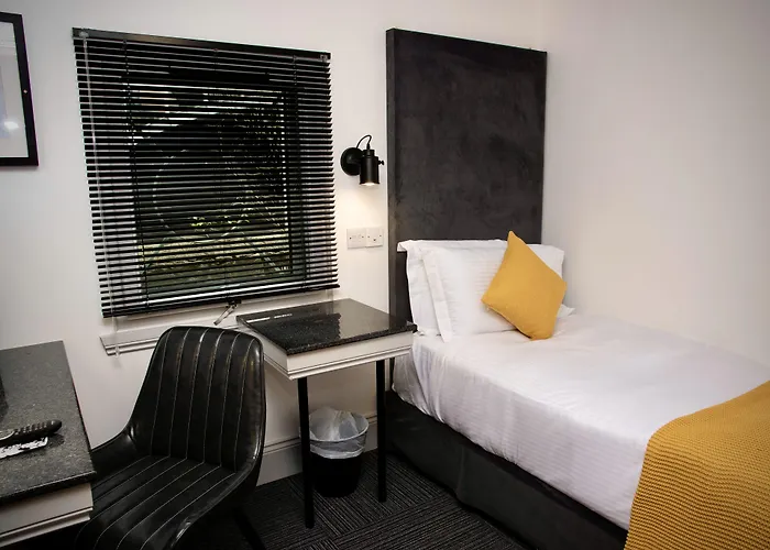 Siberia Bar & Hotel Aberdeen