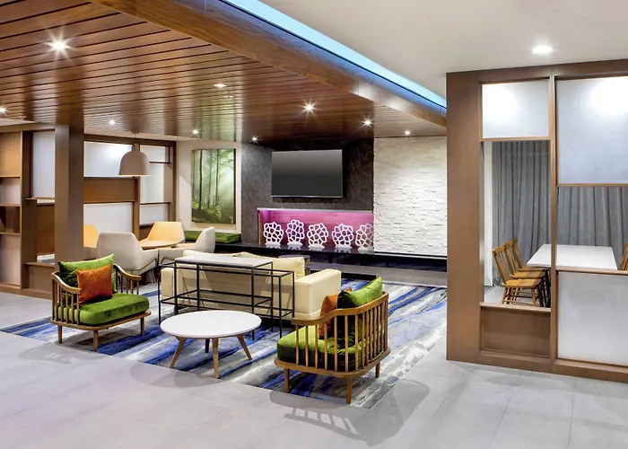 Fairfield Inn & Suites By Marriott Mcpherson