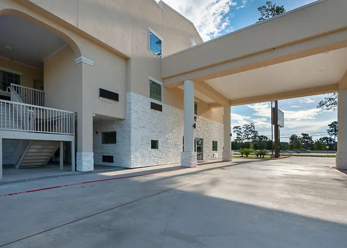 Baymont By Wyndham Kingwood Hotel Houston