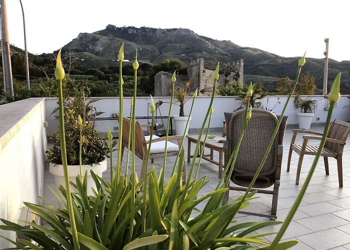 Casale Belvedere vista mare Valderice