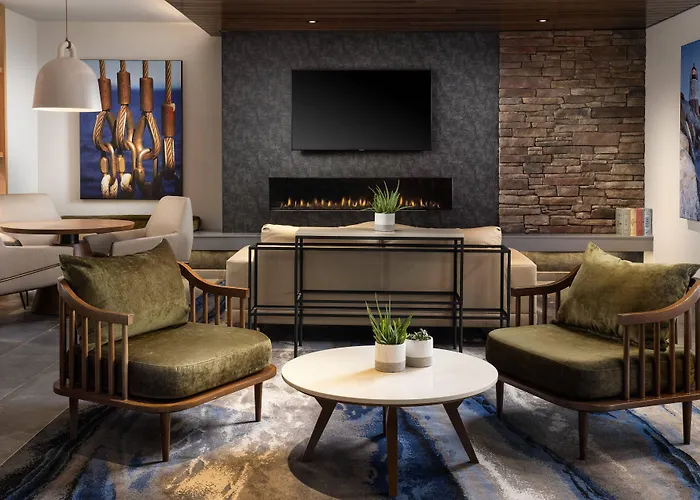 Fairfield Inn & Suites By Marriott South Kingstown Newport Area