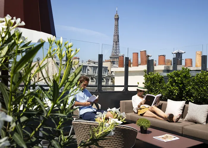 Rayz Eiffel Aparthotel Parijs