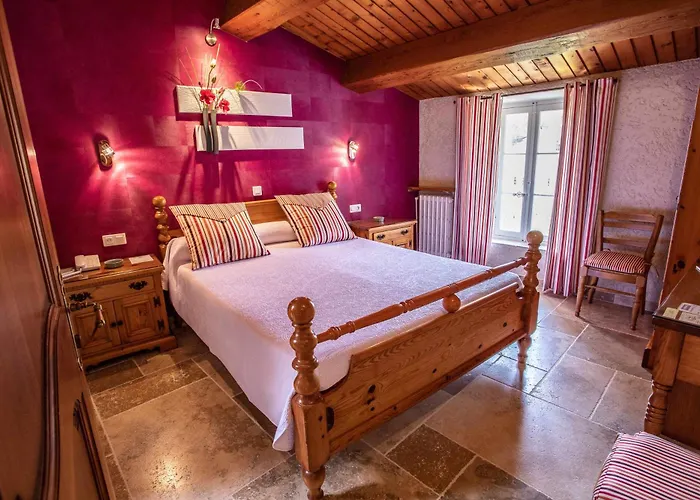 L' Escapade Hôtel&Restaurant Le Pradet