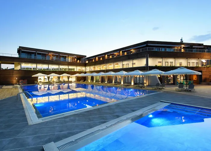Blue Dolphin Hotel Metamorfosi 