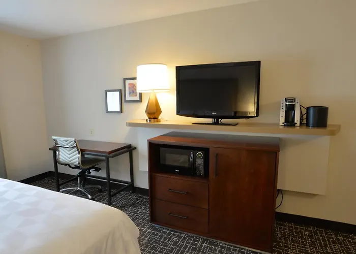 Holiday Inn Hotel & Suites Minneapolis-Lakeville By Ihg