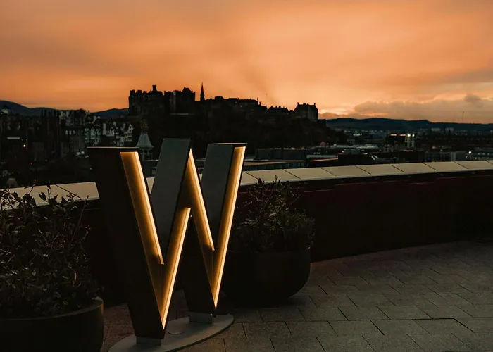 W Edinburgh