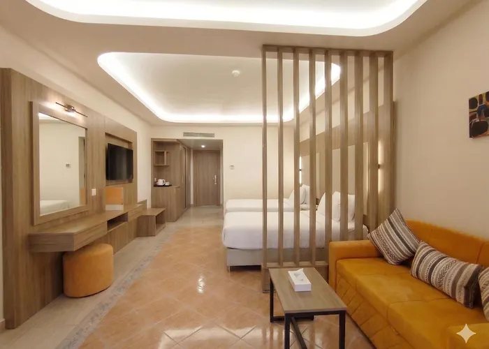 Regency Plaza Aqua Park And Spa Resort
