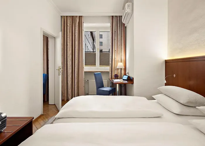 Alpen Hotel München