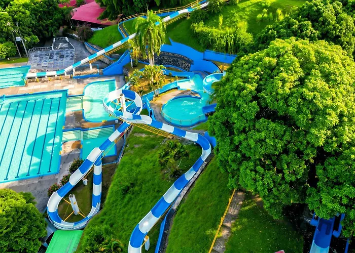 Hotel y Parque Acuatico Agua Sol Alegria Honda 