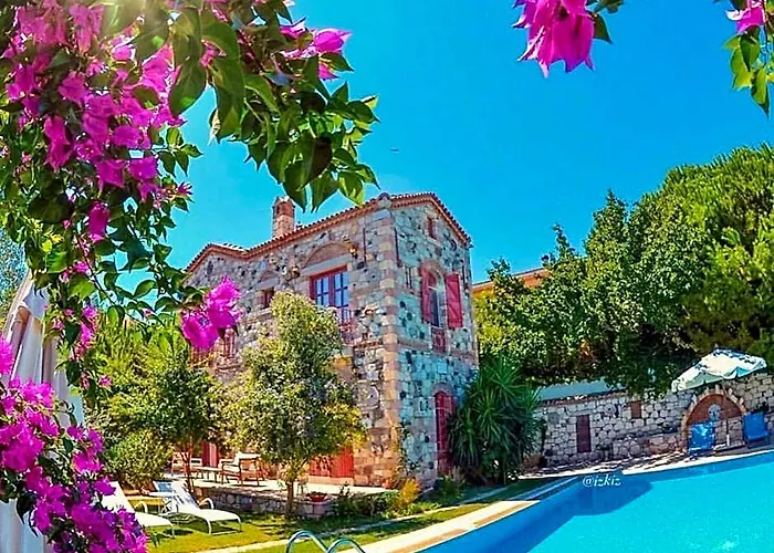 Alacati Zeytin Konak Hotel