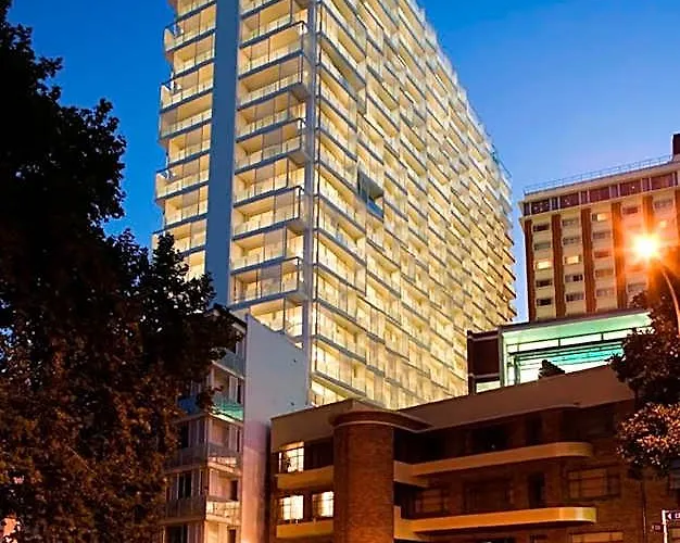 The Quadrant Hotel & Suites Auckland