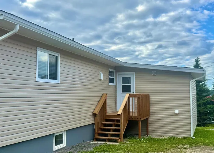 Stay In Gros Morne Rocky Harbour