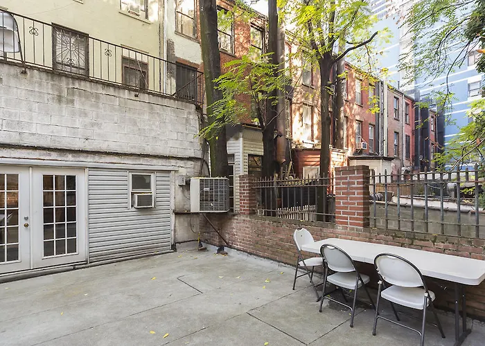 West 46Th Street Apartment