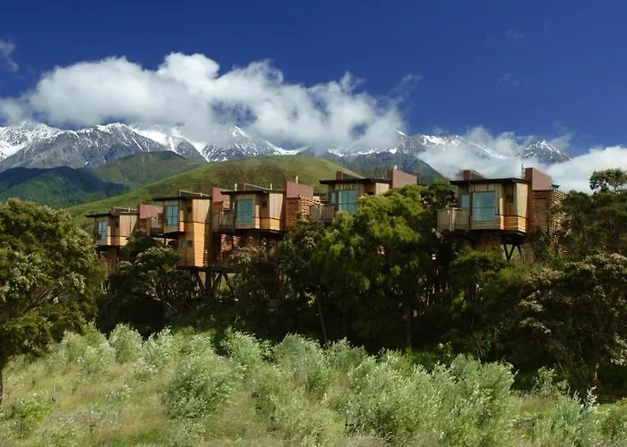 Hapuku Lodge And Tree Houses