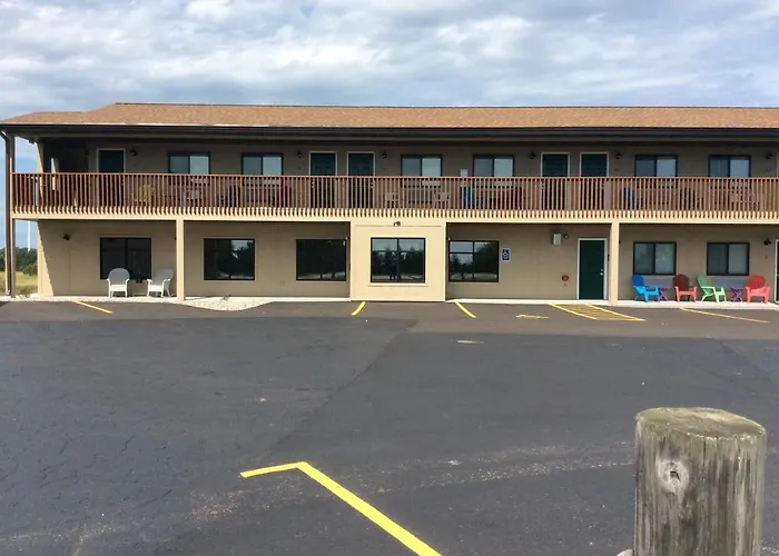 Scenic Shore Inn Algoma