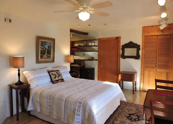 Casa Pacifica