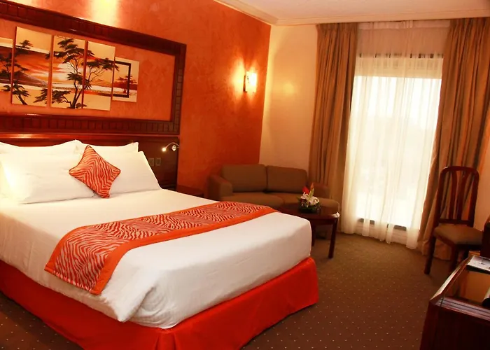 Ledger Plaza Hotel